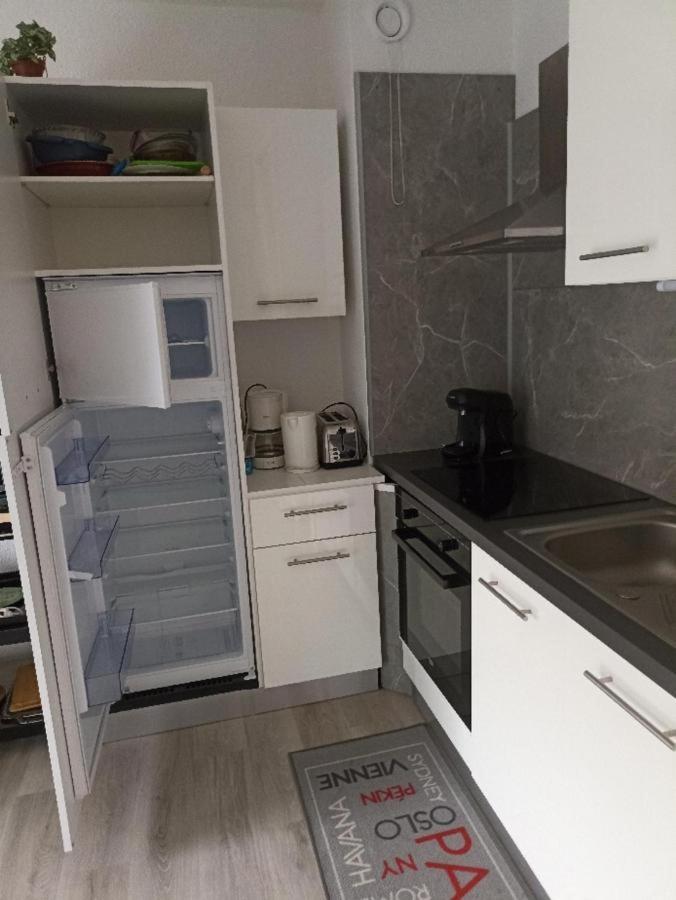 Le Tout A Pied Apartment Сен-Лари-Сулан Екстериор снимка